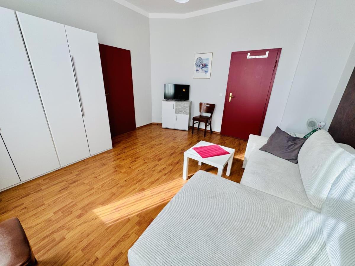 Doppelzimmer Zapfhahn, Direkt Am Alten Strom * Rostock
