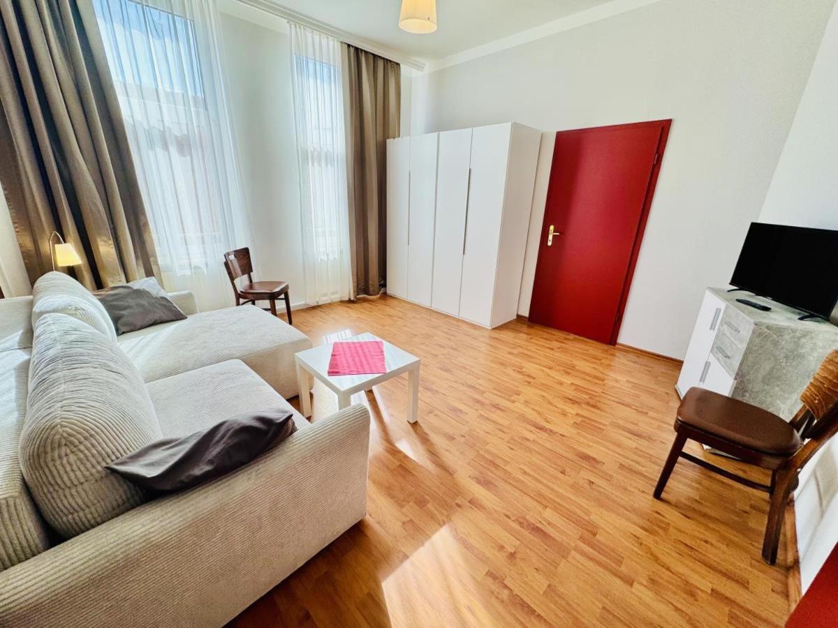 Doppelzimmer Zapfhahn, Direkt Am Alten Strom Rostock