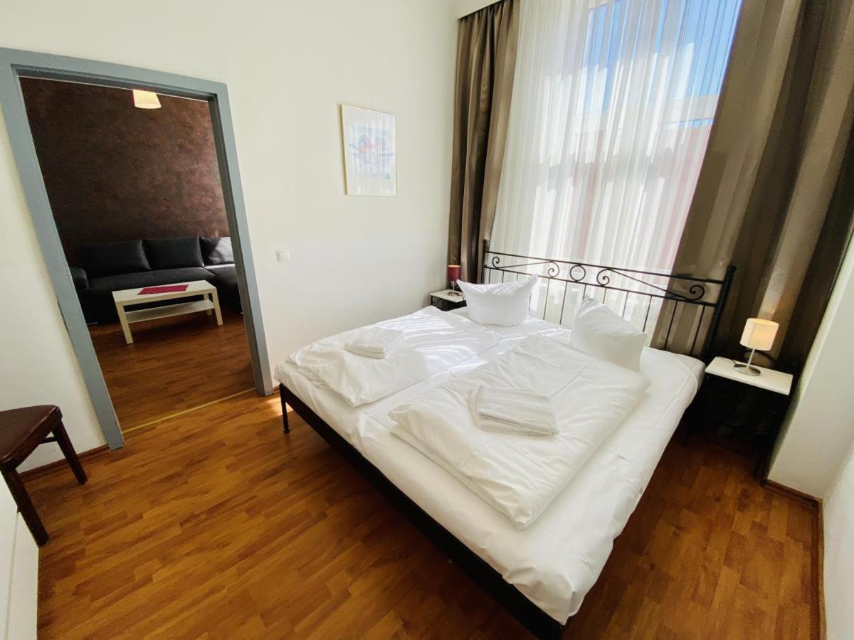 Doppelzimmer Zapfhahn, Direkt Am Alten Strom Rostock